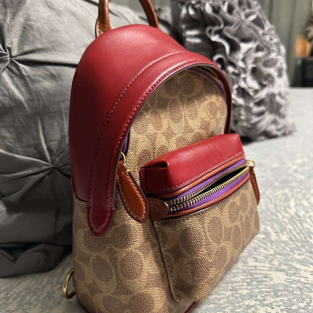 COACH Signature Charter Backpack 18 - Picture 6 of 12